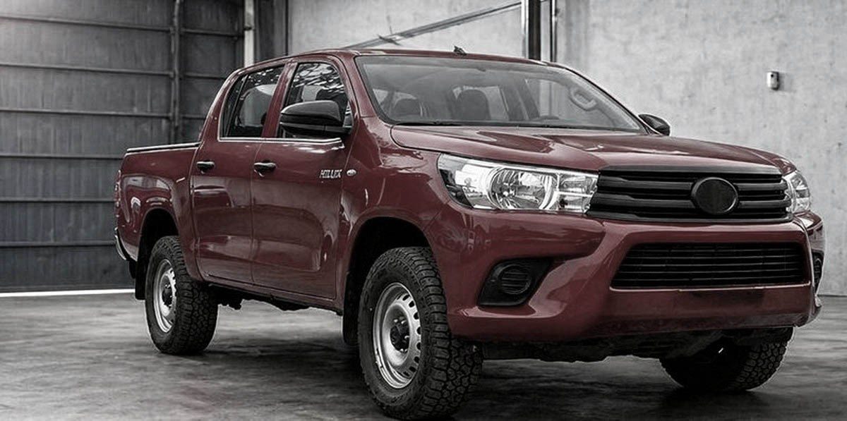 Camioneta sin equipamiento — antes